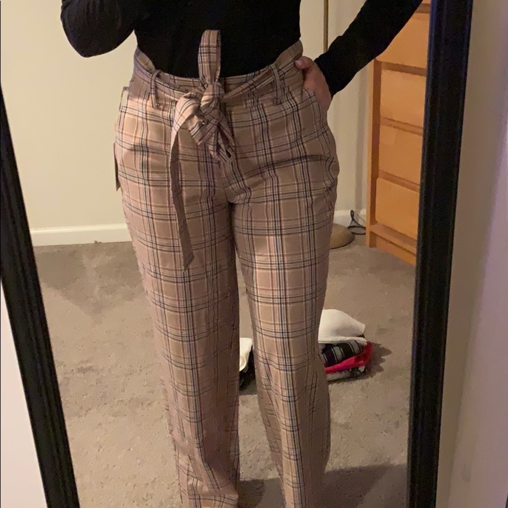 Super cute flared pants